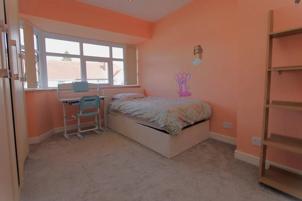 Bruce Road, Kidderminster, photo 9