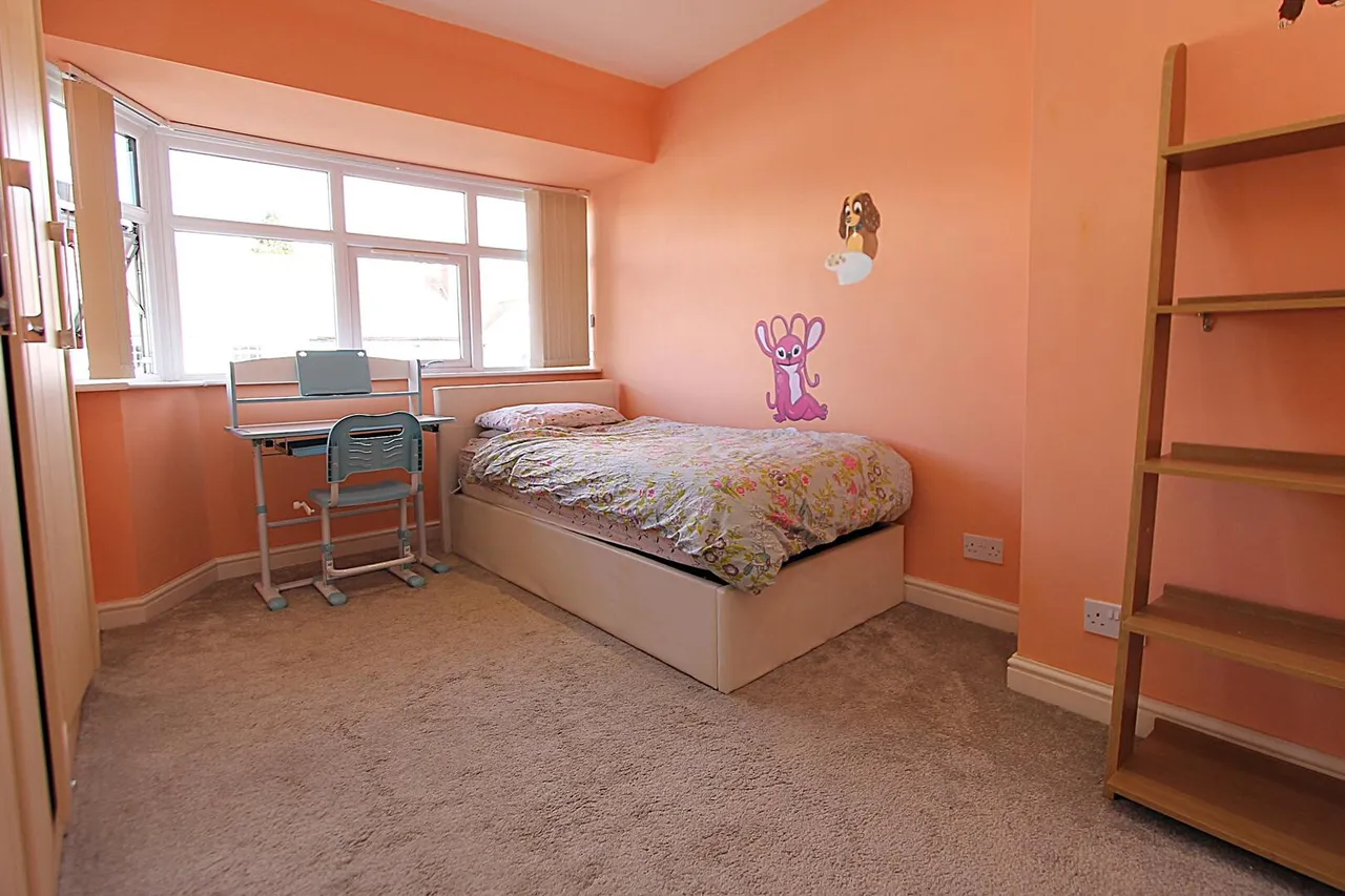 Bruce Road, Kidderminster, photo 12