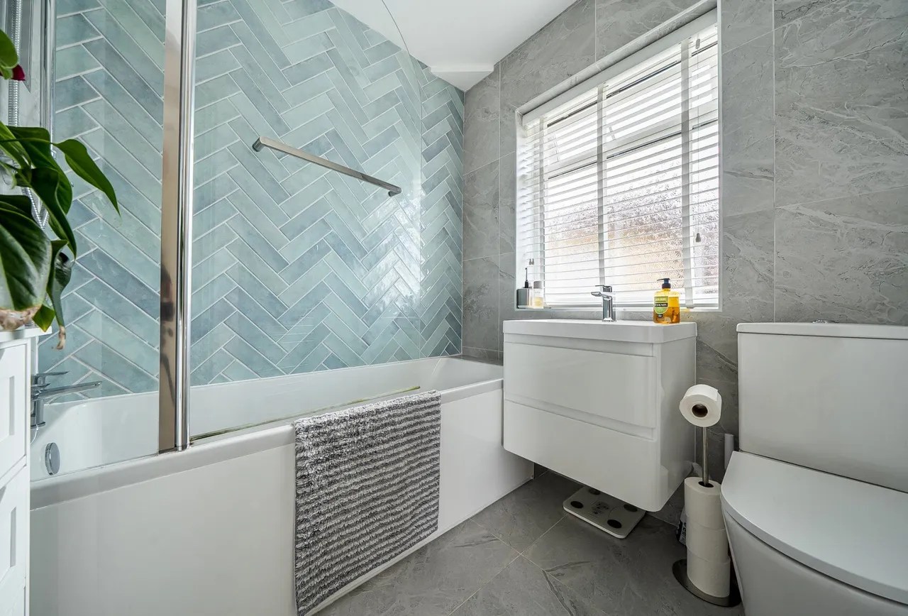 Roundhill Park, Bath, BA2 1NL, photo 13