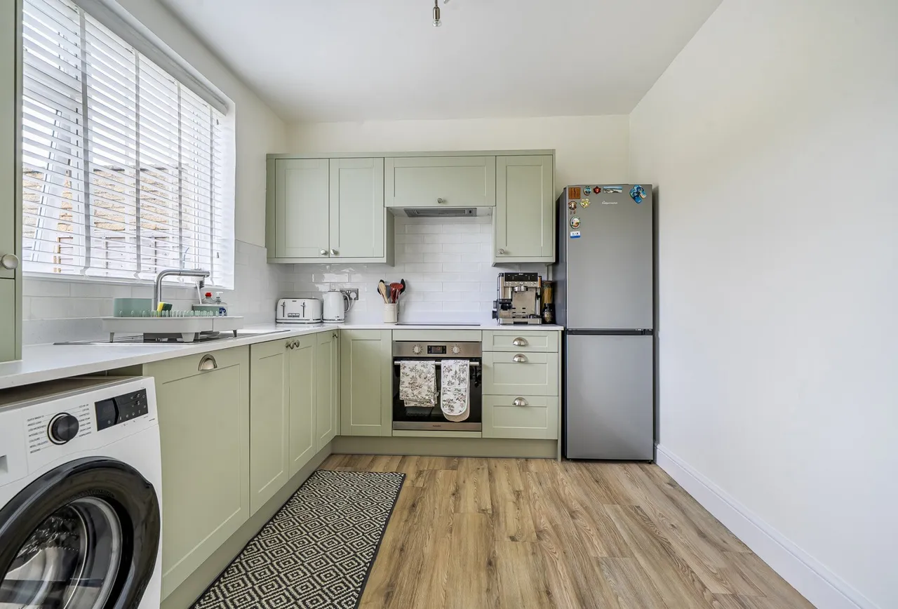 Roundhill Park, Bath, BA2 1NL, photo 5