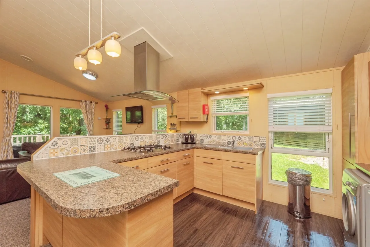 Warmwell Road, Warmwell, DT2, photo 4