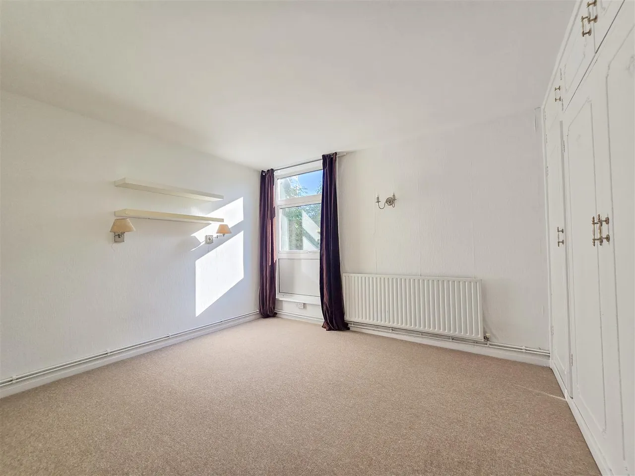Oxford Road, Denham, UB9, photo 9