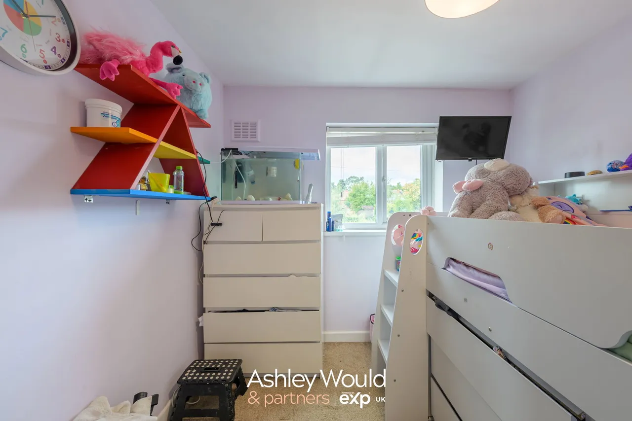 Bourne Avenue, Halesowen, B62, photo 12