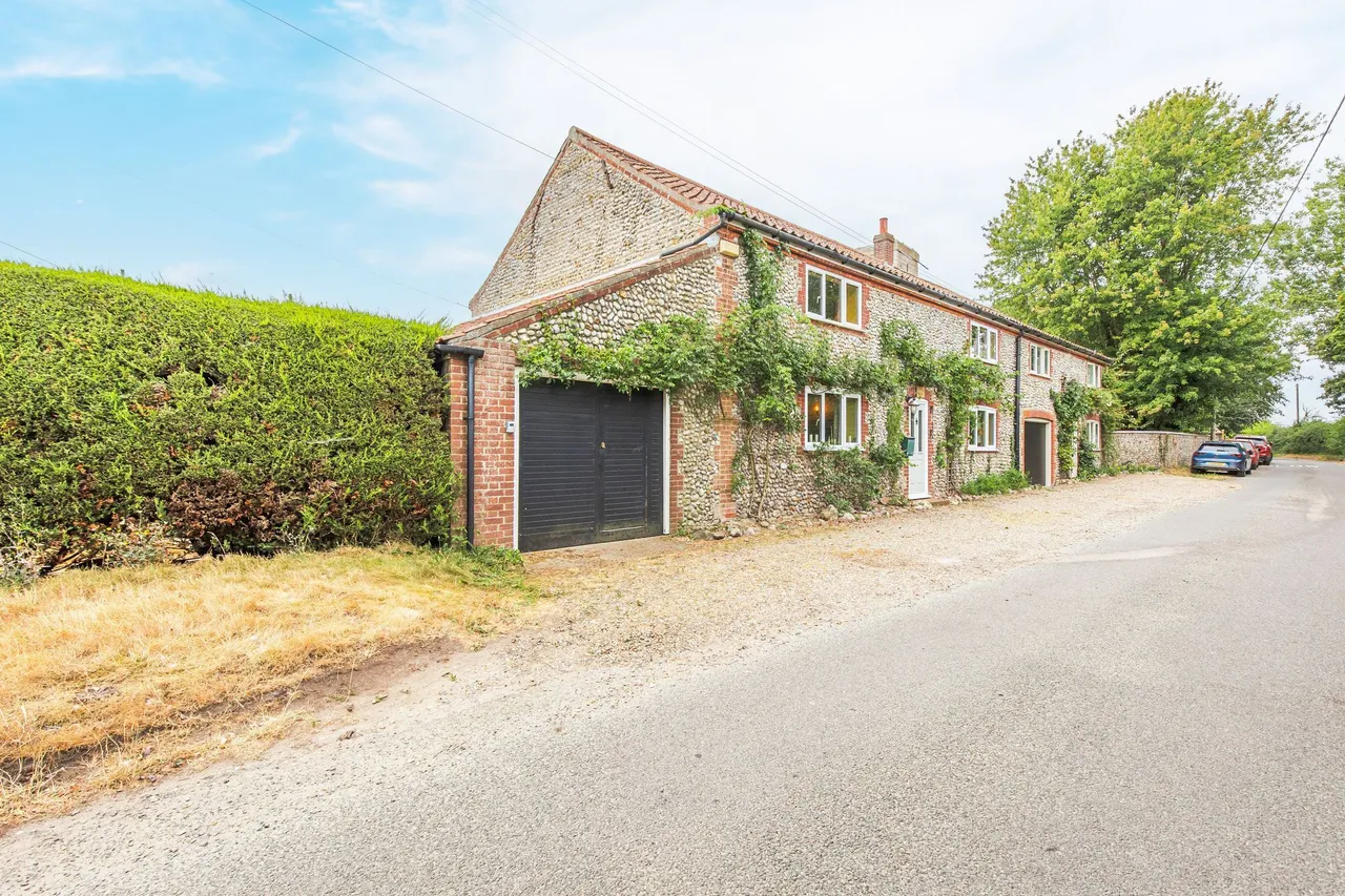 Exceptional Semi-Detached Barn Conver, photo 15