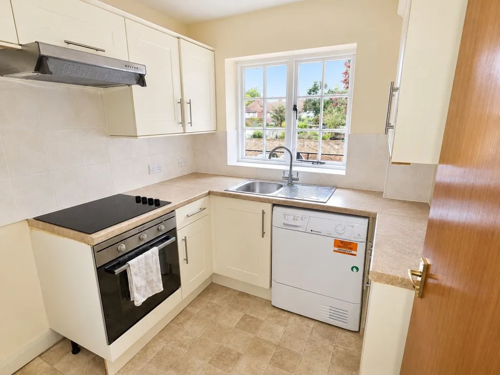 Southend House Footscray Road, London, SE9, photo 9