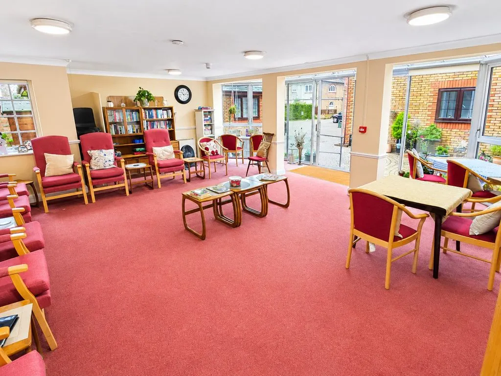 Southend House Footscray Road, London, SE9, photo 6