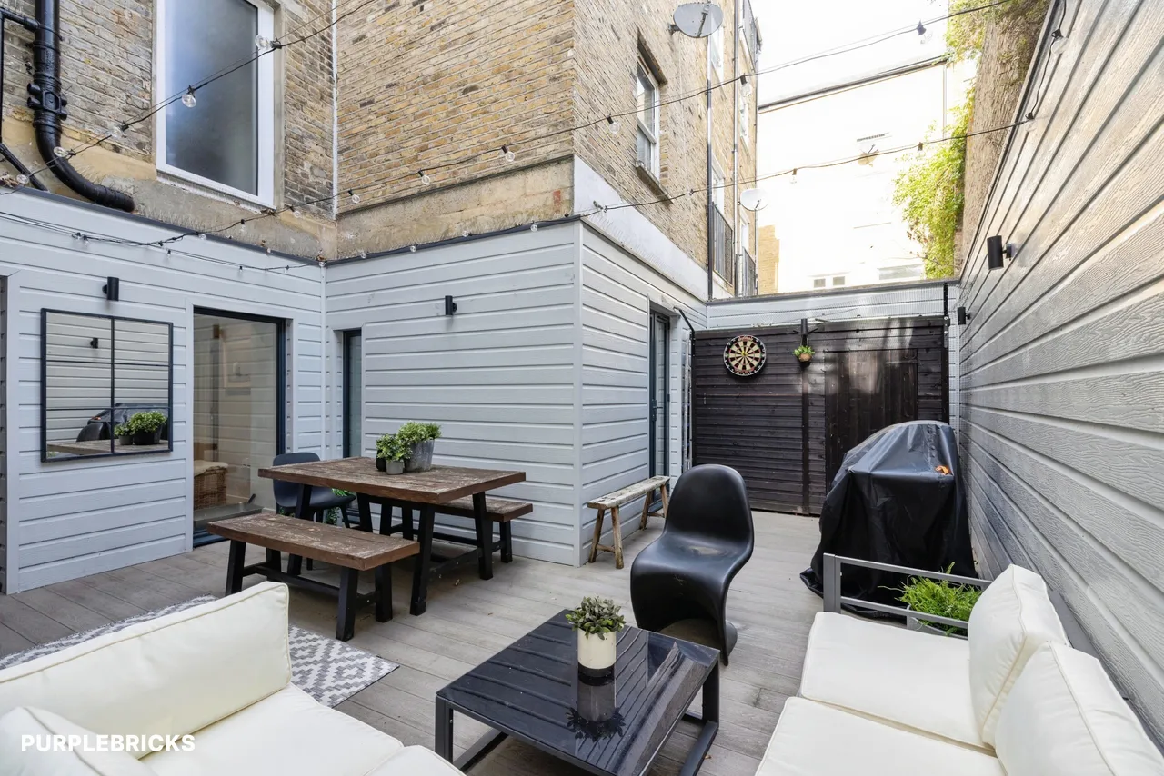 3 bed flat for sale, Alderbrook Road, Clapham, SW12