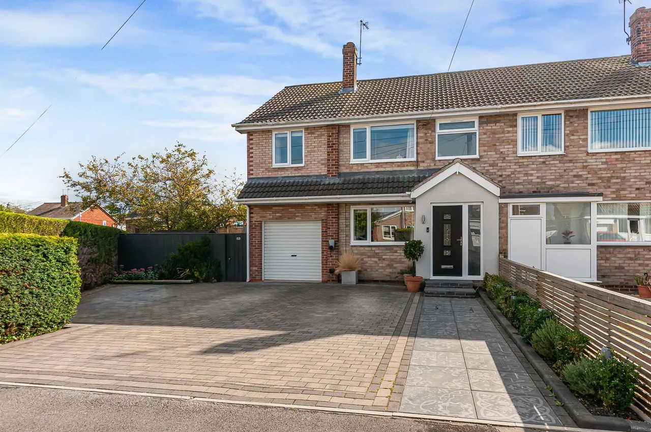 4 bed house for sale, Lime Tree Avenue, Beverley, HU17