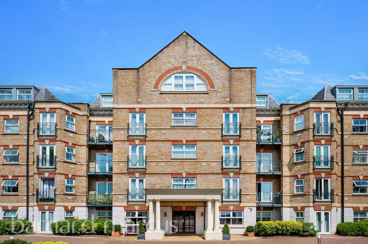 1 bed flat for sale — The Vale, London