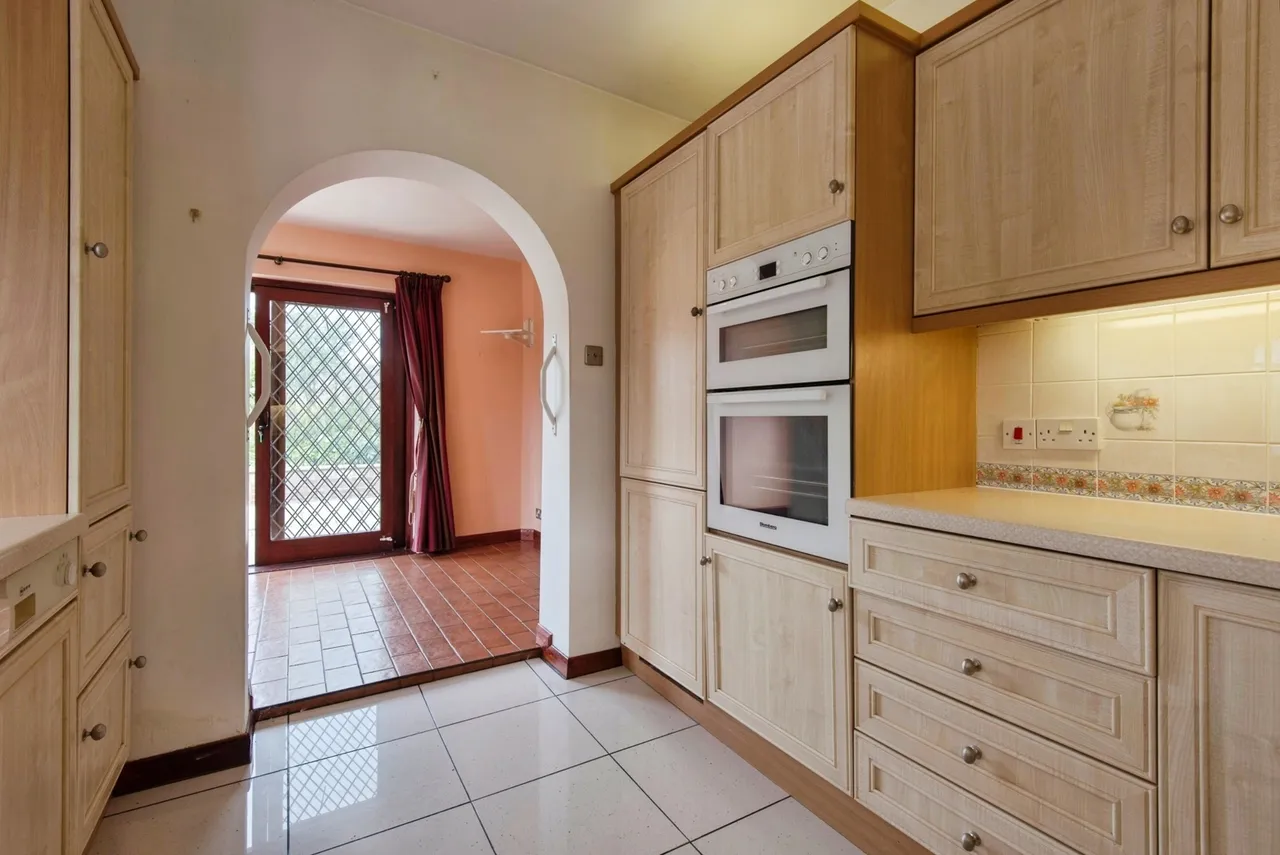 High Street, Langford, Biggleswade, Bedfordshire, SG18, photo 7