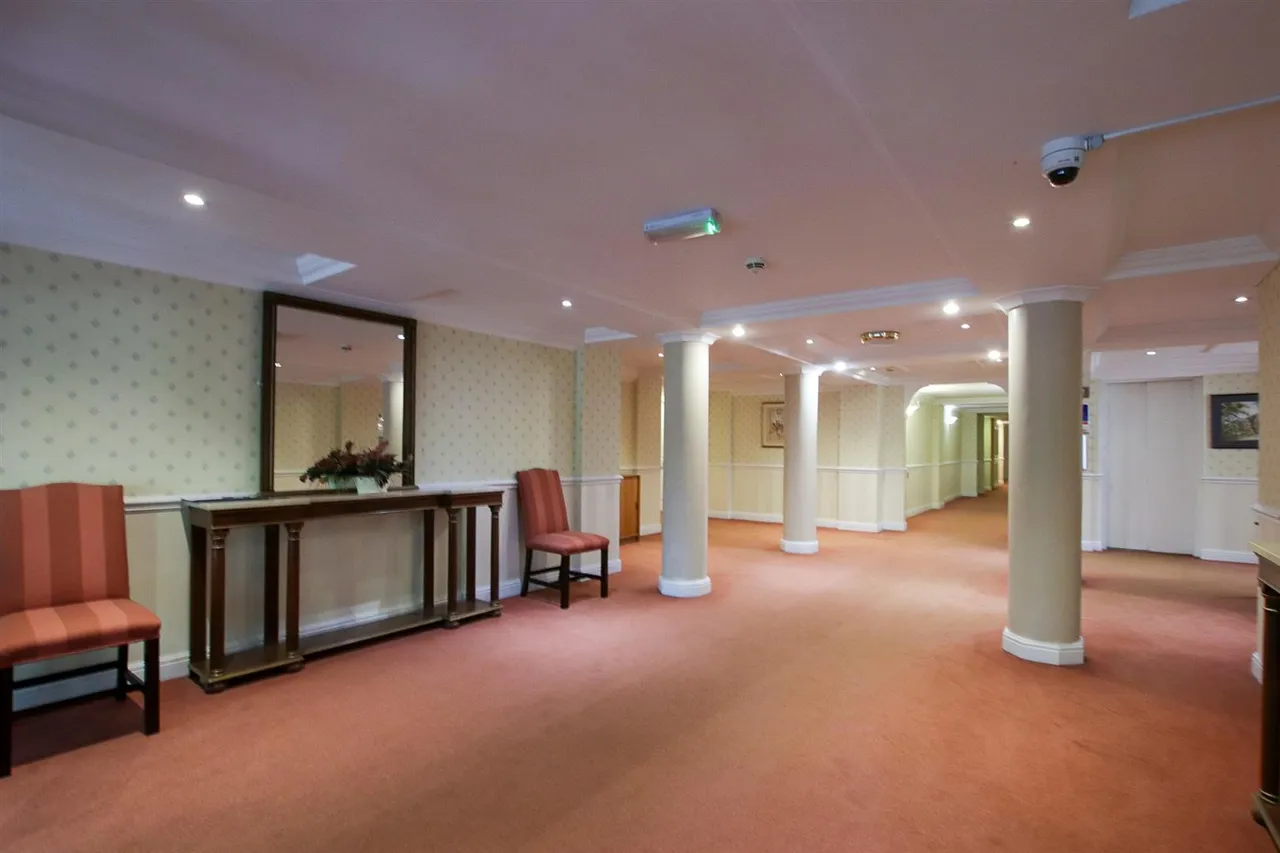 Racefield Road, Altrincham, WA14, photo 11