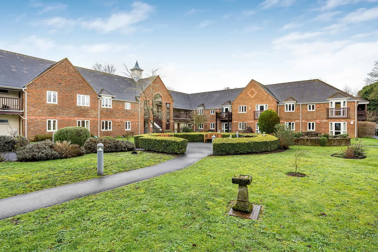 Adams Way, Alton, GU34, photo 4
