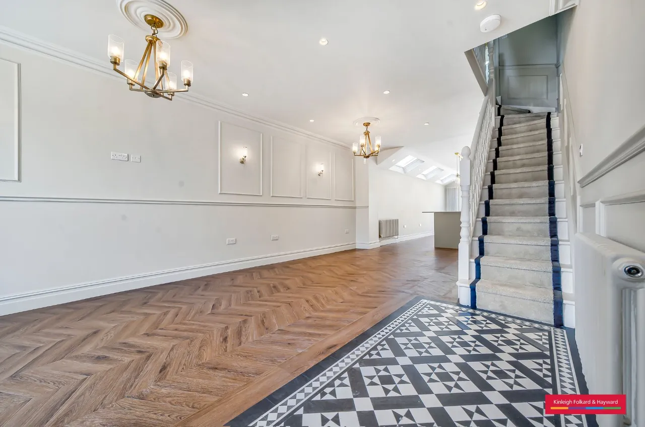 Brunswick Crescent, London, N11, photo 8