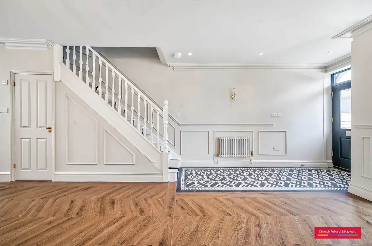 Brunswick Crescent, London, N11, photo 6