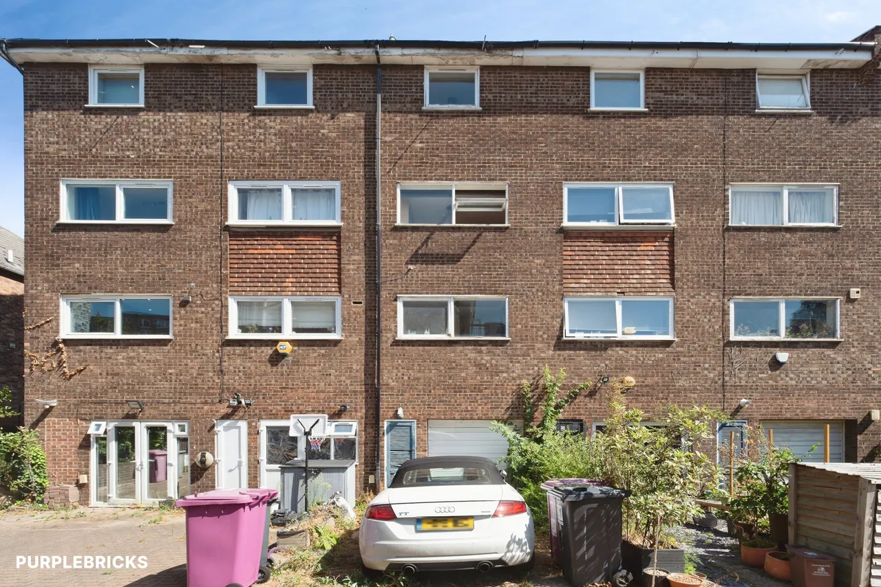 Capstan Square, London, E14, photo 4