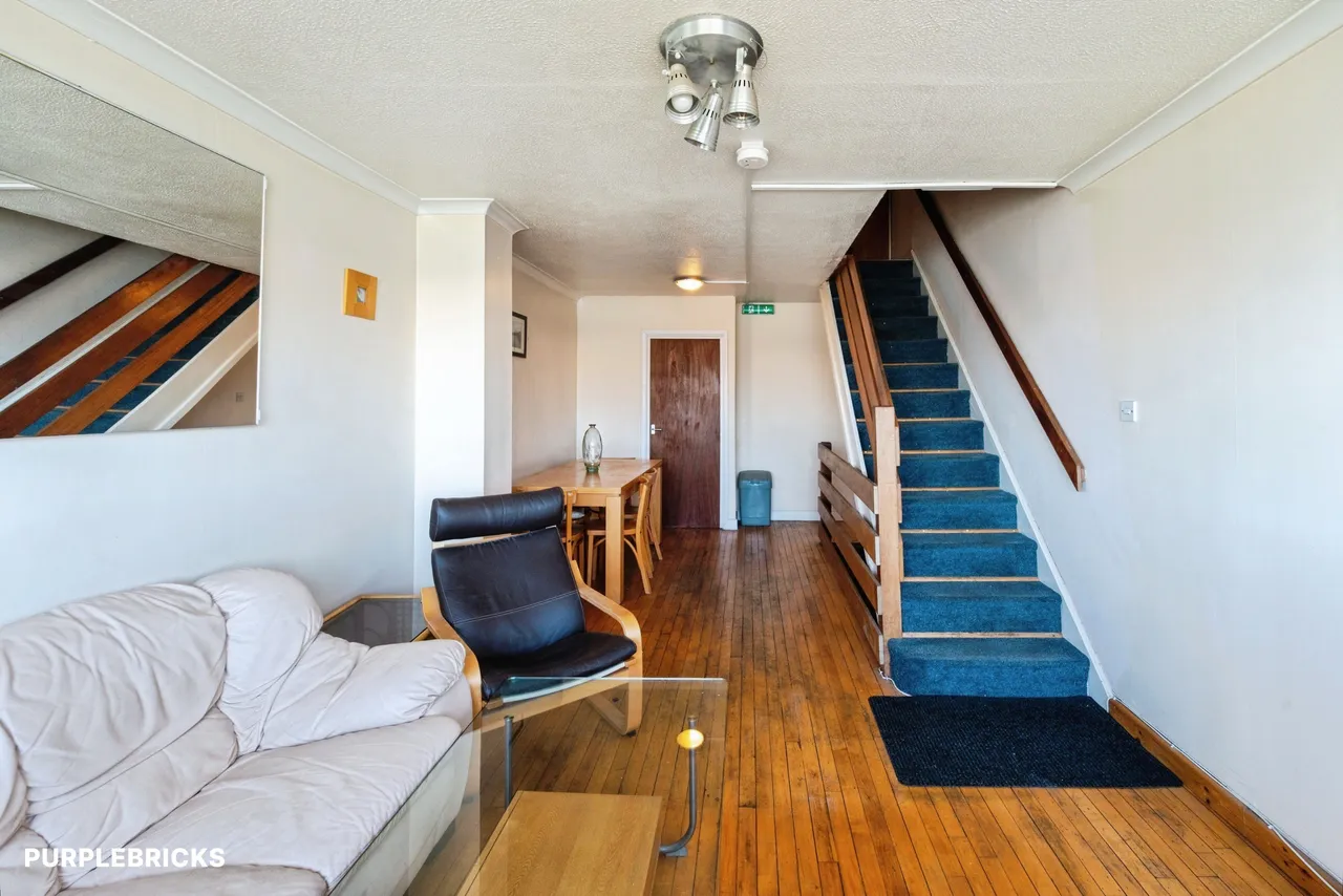 Capstan Square, London, E14, photo 9
