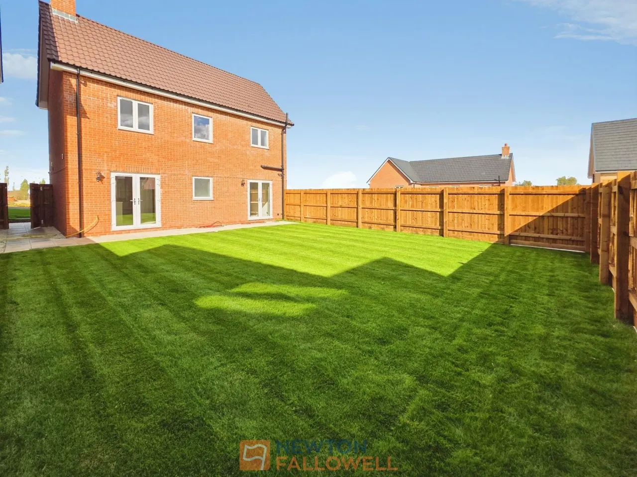 Maypole Road, NG19, photo 2
