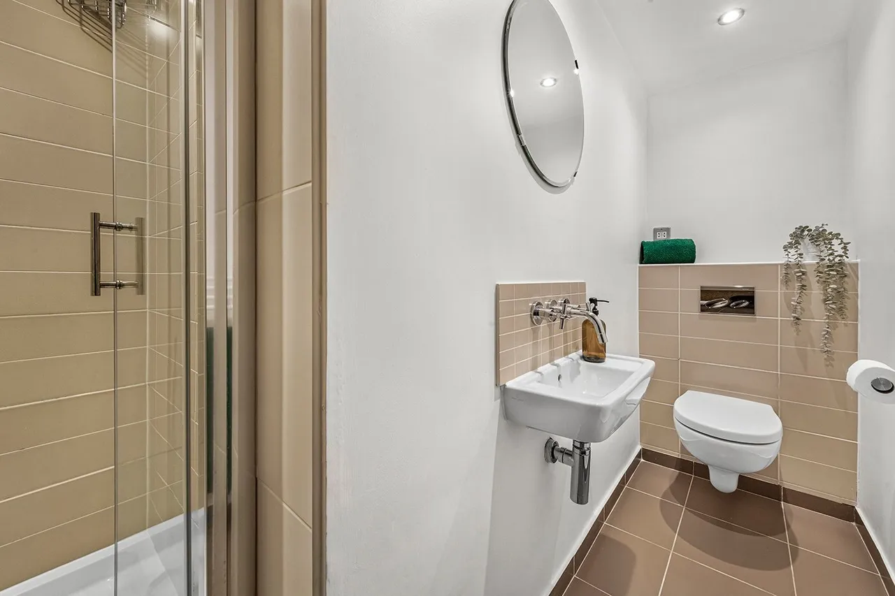 Mount Ararat Road, Richmond, TW10, photo 8