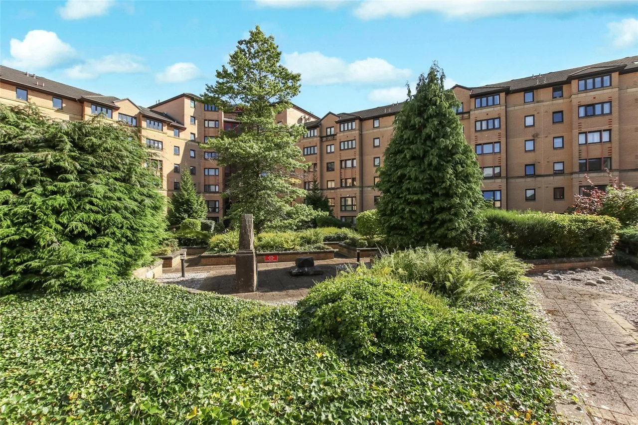 Parsonage Square, Glasgow, G4, photo 19