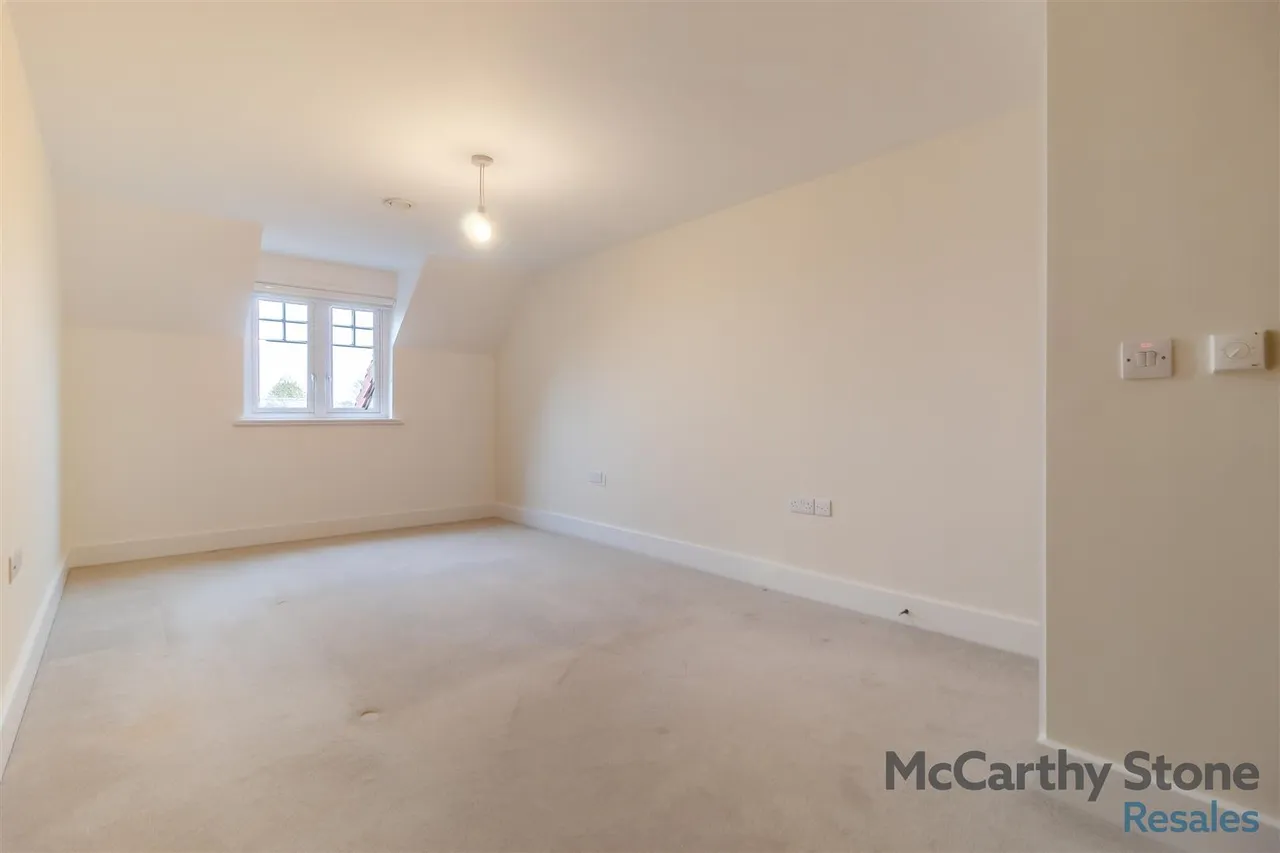 Hadleigh Road, Frinton-On-Sea, CO13, photo 13