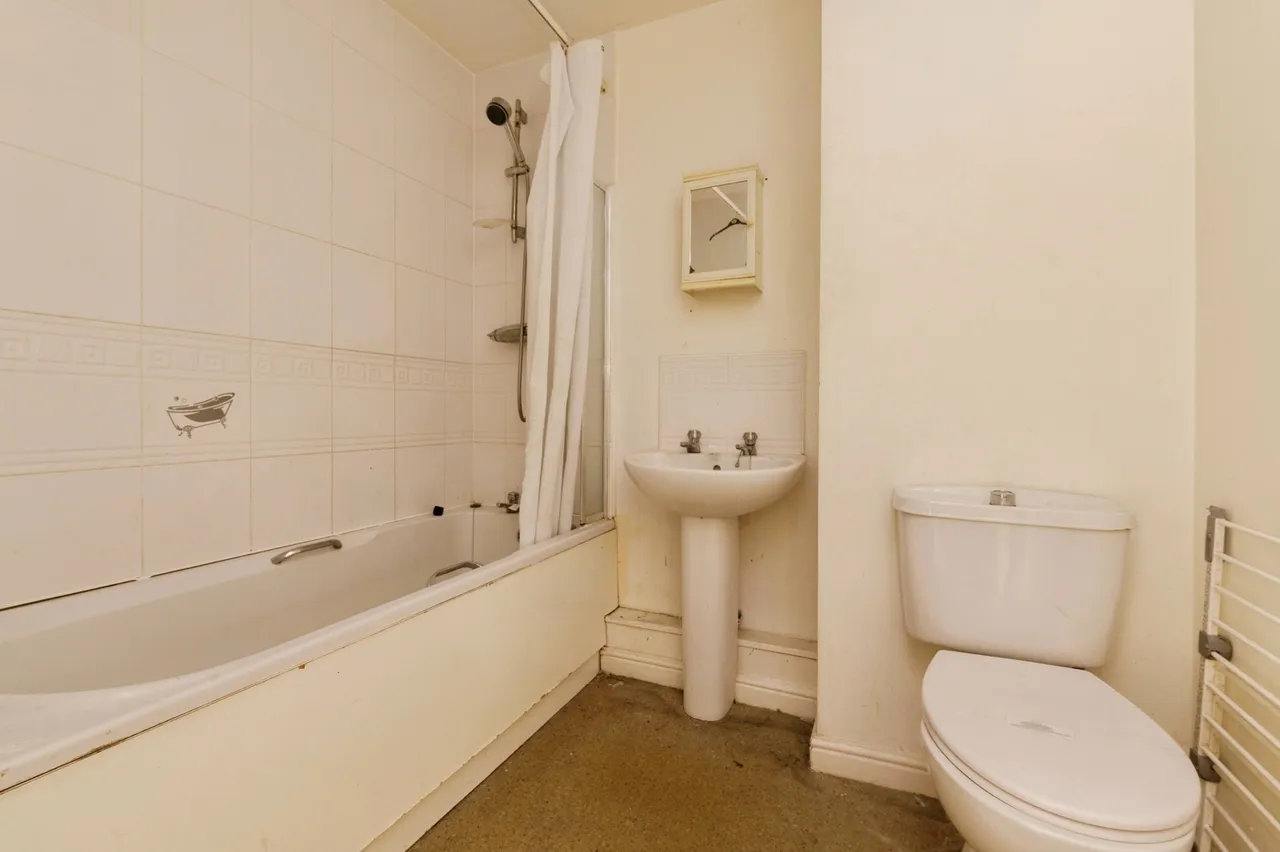 Roche Close, Rochford, Essex, SS4, photo 10