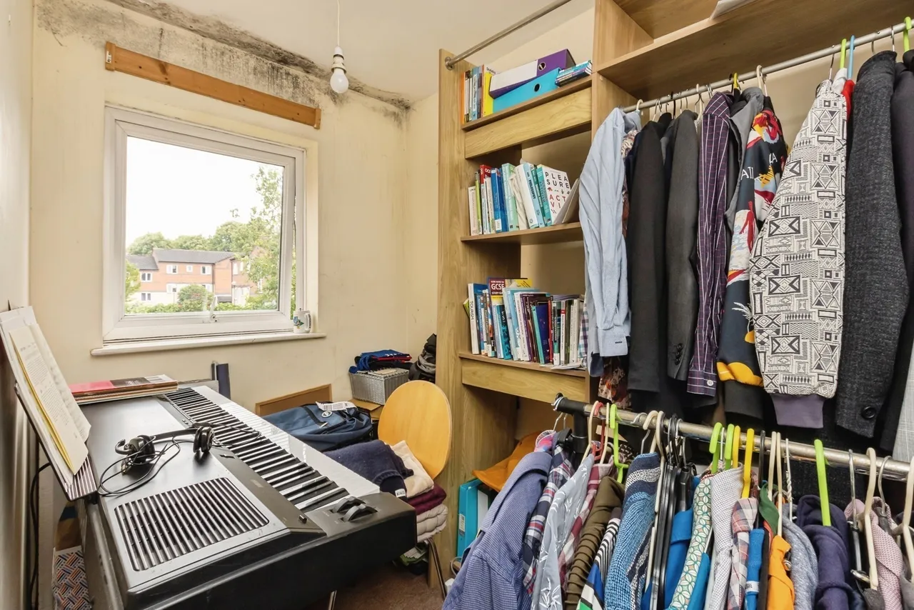 Allington Avenue, Nottingham, NG7, photo 10