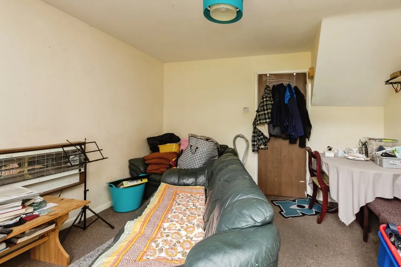 Allington Avenue, Nottingham, NG7, photo 6