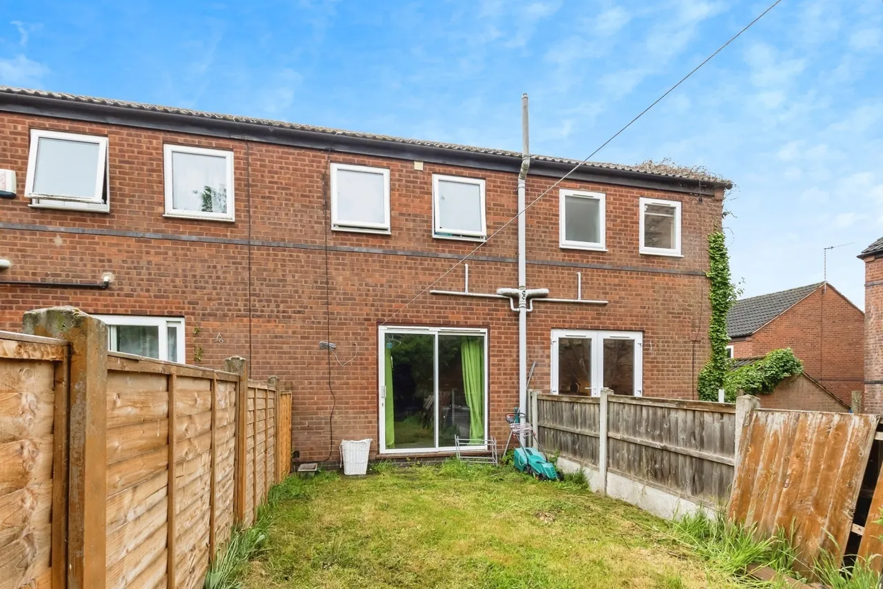 Allington Avenue, Nottingham, NG7, photo 12