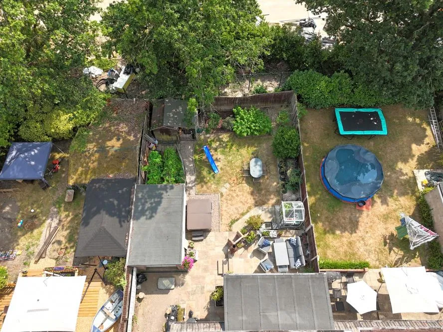 Cutlers Place, Colehill, BH21, photo 21