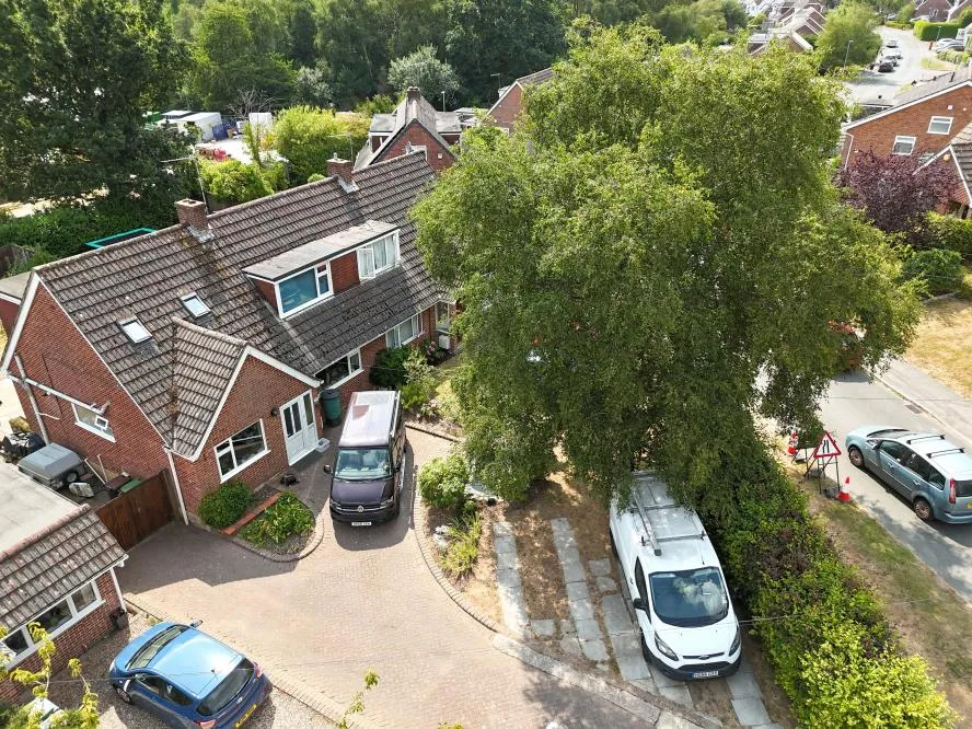 Cutlers Place, Colehill, BH21, photo 22