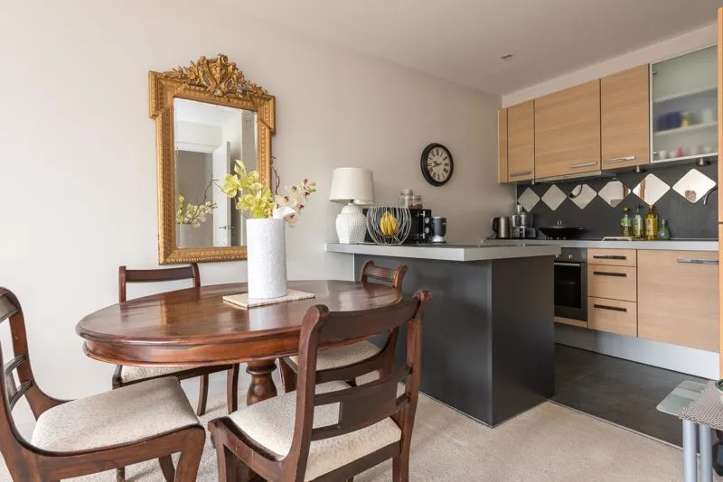 The Heart, Walton-On-Thames KT12 1GB, photo 6