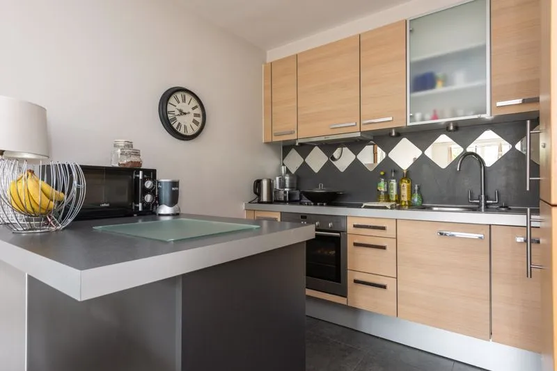 The Heart, Walton-On-Thames KT12 1GB, photo 3