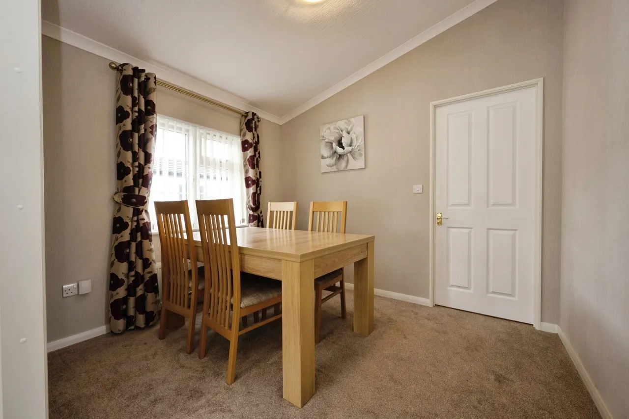 Folly Park, High Street, Clapham, Bedford, MK41, photo 8