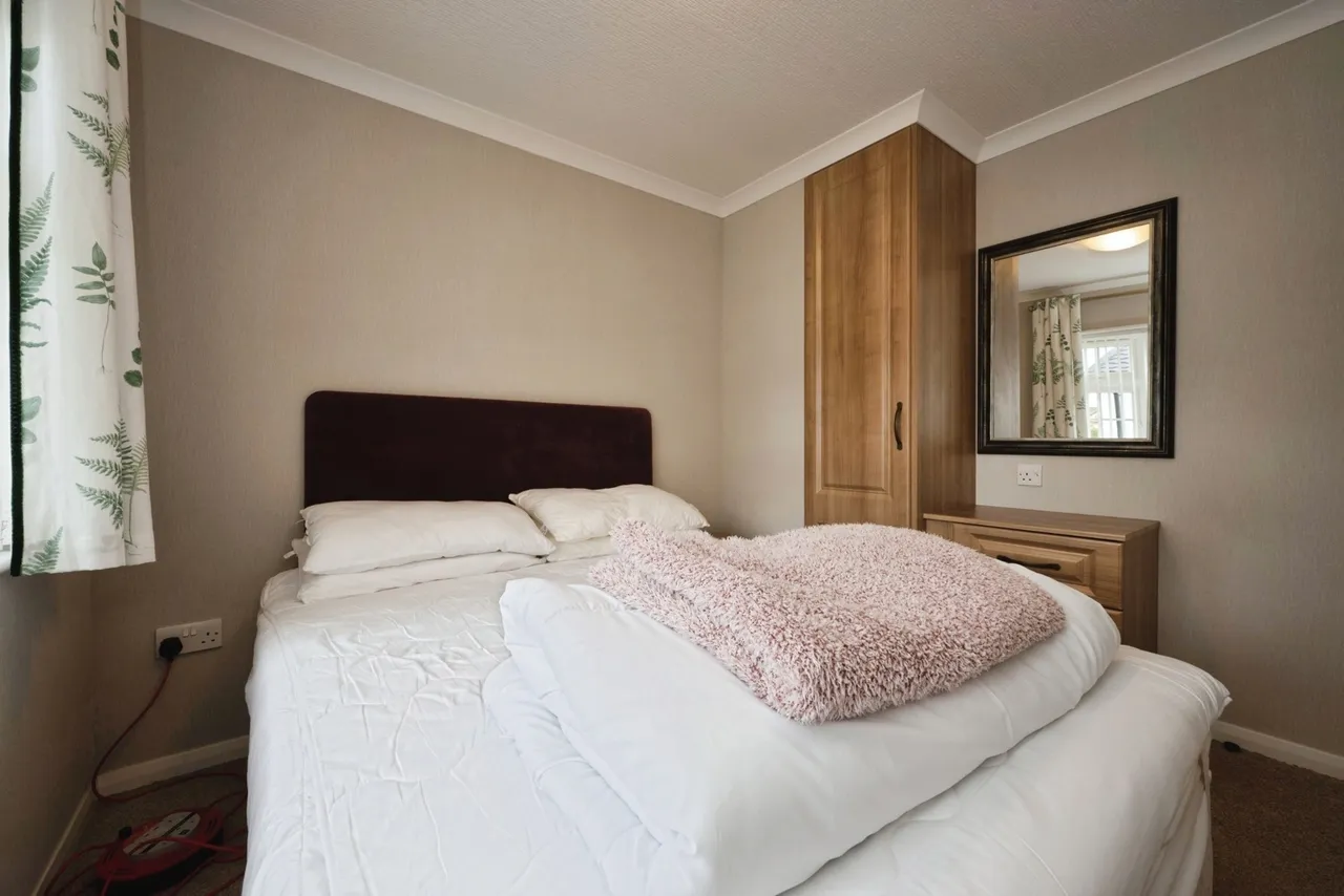 Folly Park, High Street, Clapham, Bedford, MK41, photo 14