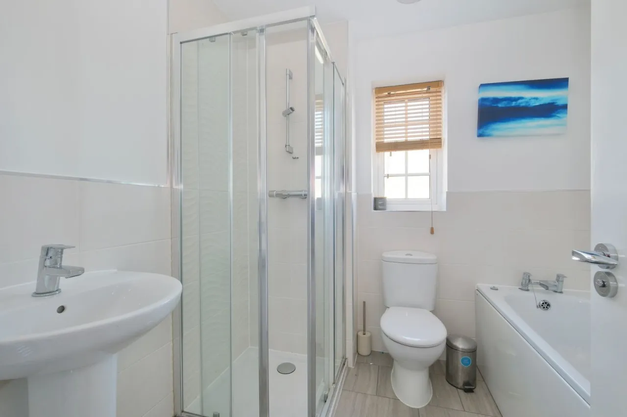 Lesley Way, Brampton, PE28, photo 8