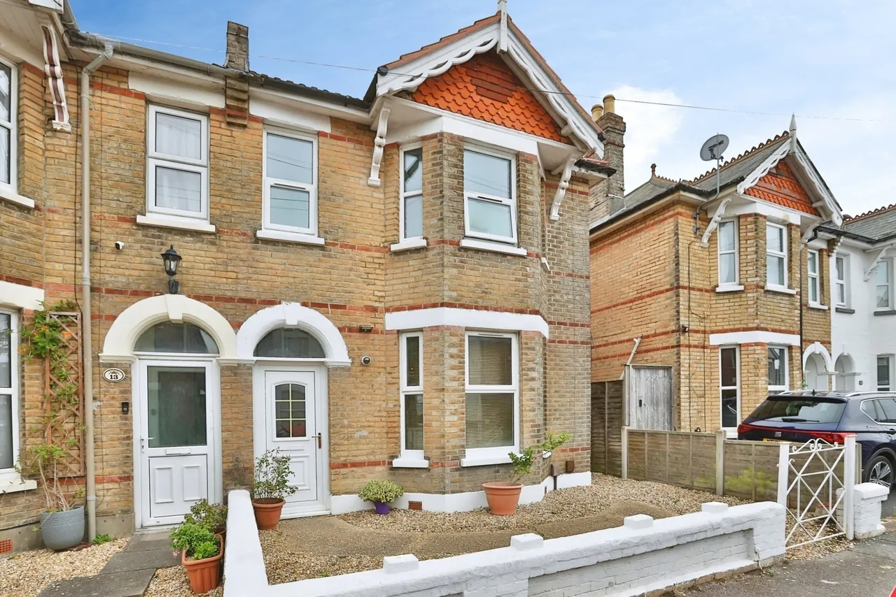 3 bed property for sale, Harrison Avenue, Bournemouth, BH1