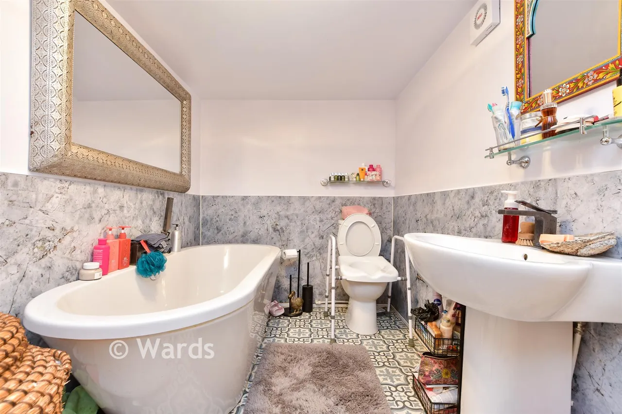 James Close, Ash, CT3, photo 17