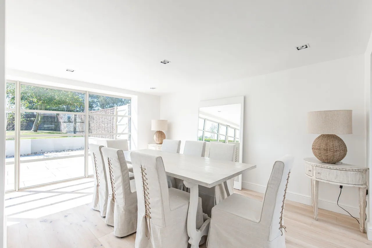 Chain Free and Impressive Detached Ho, photo 12