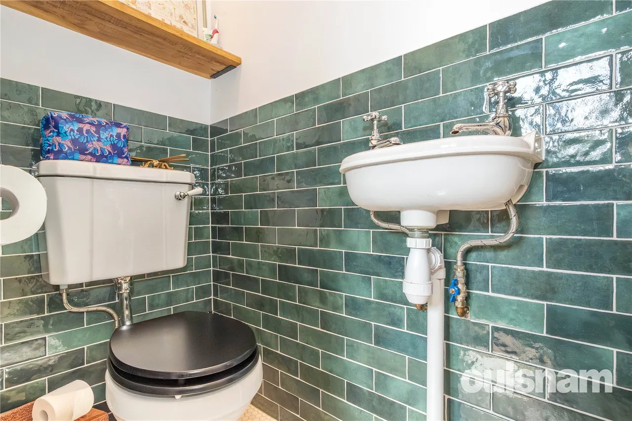 Hay Green Lane, Bournville, Birmingham, West Midlands, B30 1UP, photo 12
