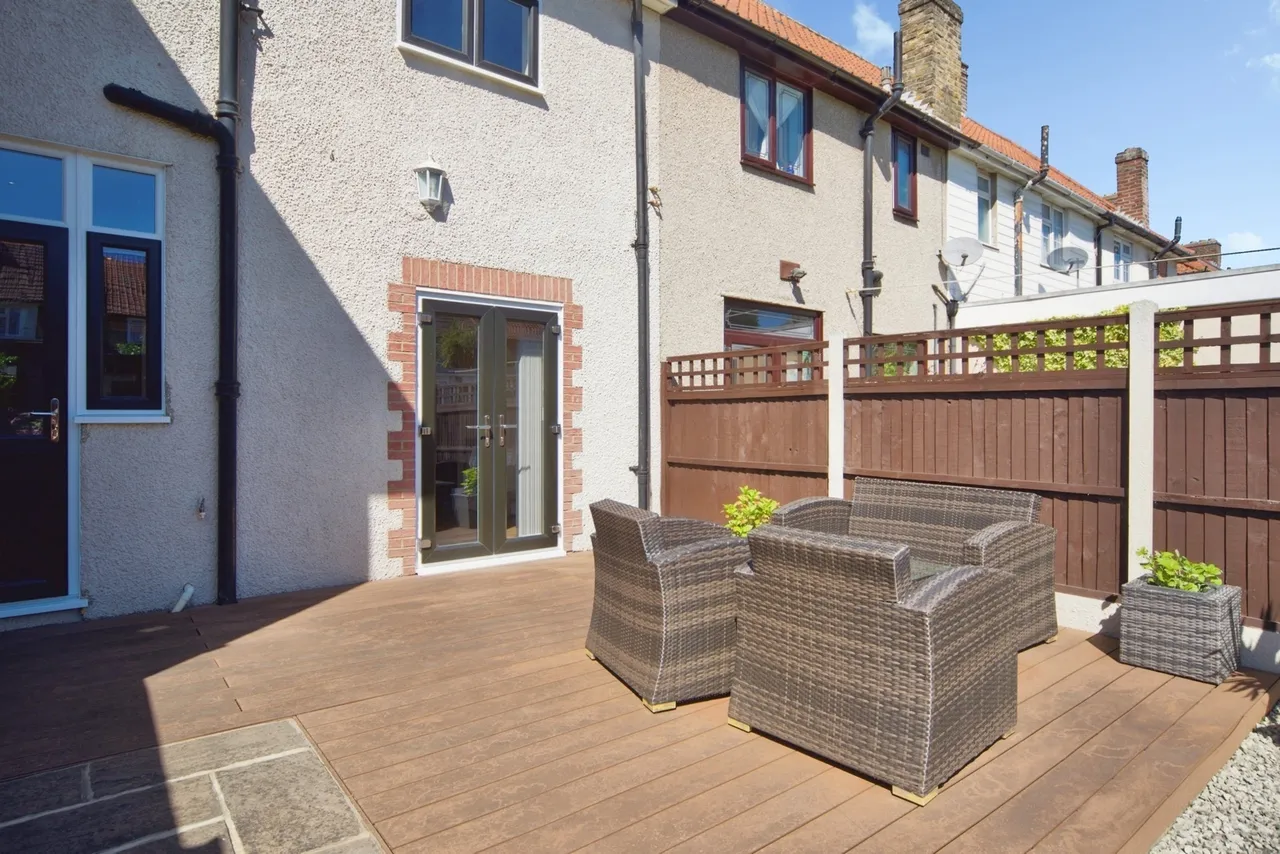 Valence Avenue, Dagenham, Essex, RM8, photo 16
