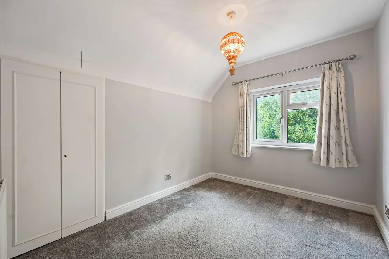 Bull Lane, Gerrards Cross, SL9, photo 10