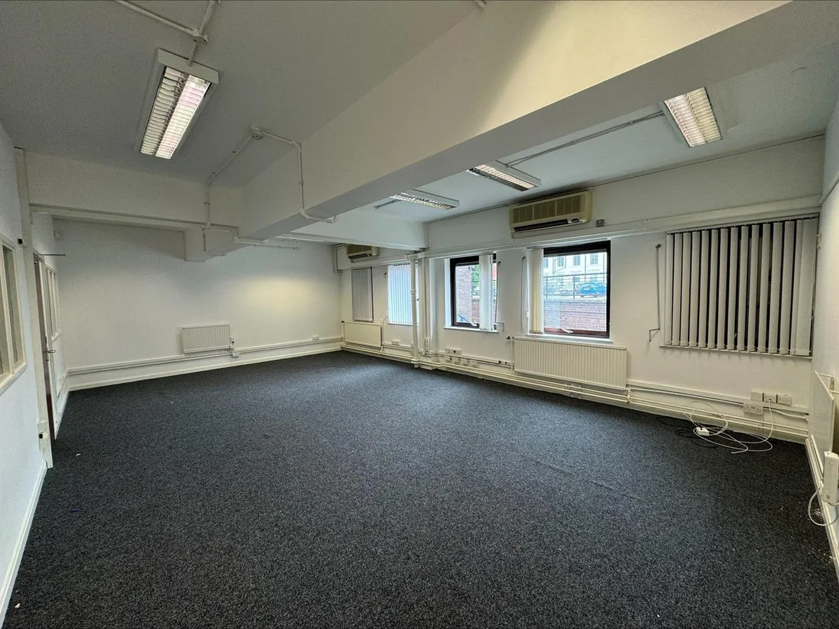 Etruria Road, Stoke-On-Trent, ST1, photo 3