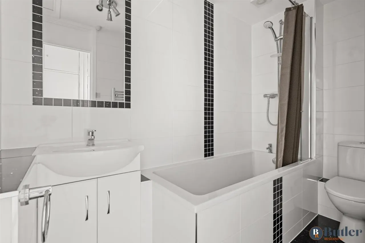 St. Michaels Court, Stevenage, SG1, photo 17