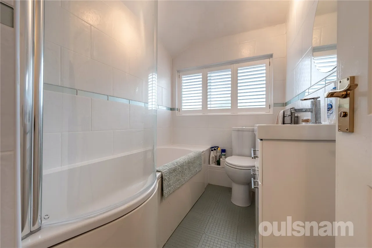 Leach Green Lane, Rednal, Birmingham, West Midlands, B45 8EB, photo 13