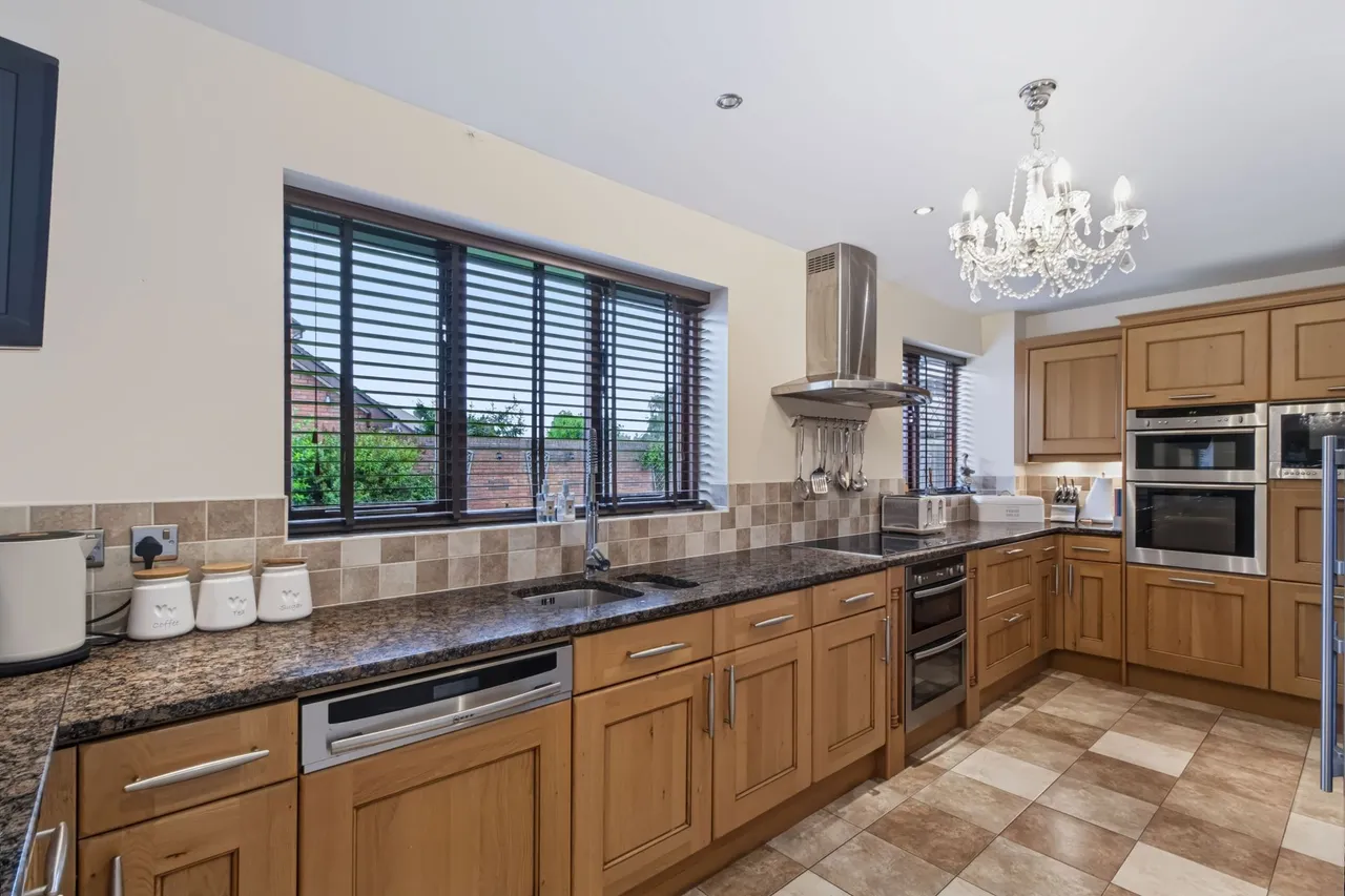 Tilman Close, Great Sankey, WA5, photo 12