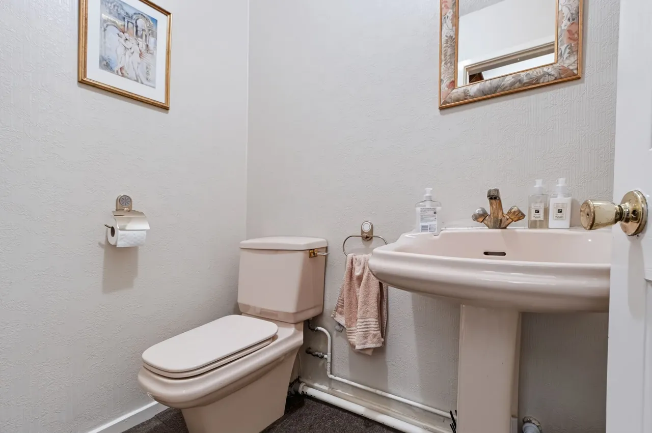 Tilman Close, Great Sankey, WA5, photo 16