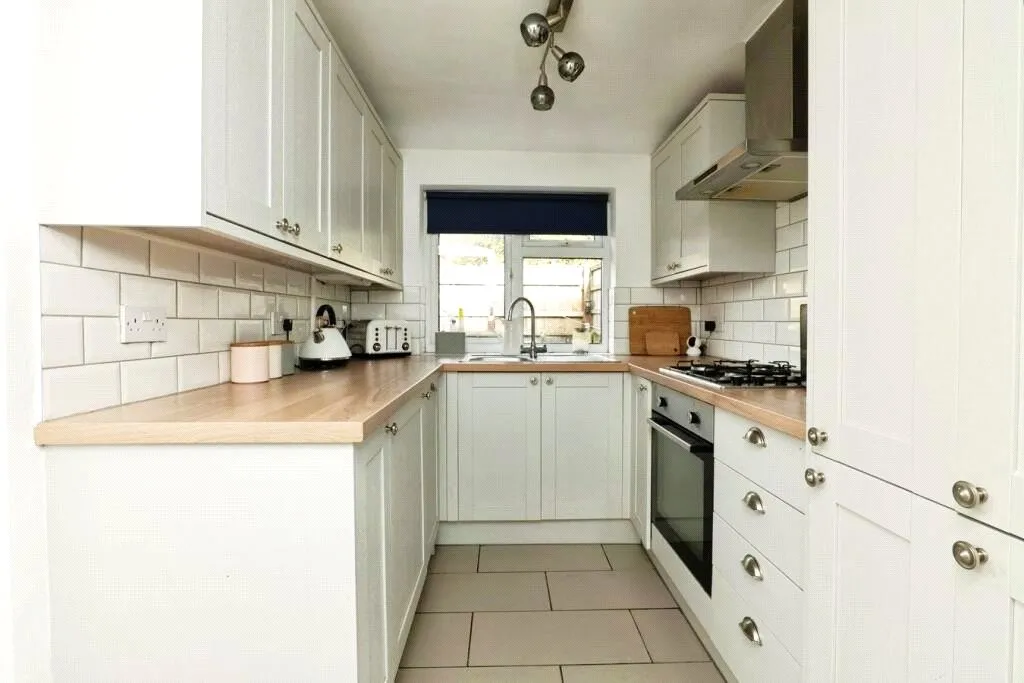 King Street, Builth Wells, Powys, LD2 3DR, photo 3