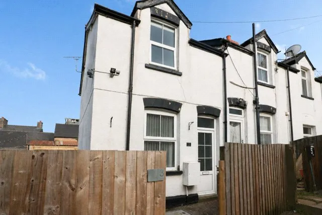2 bed house for sale — King Street, Builth Wells, Powys, LD2 3DR