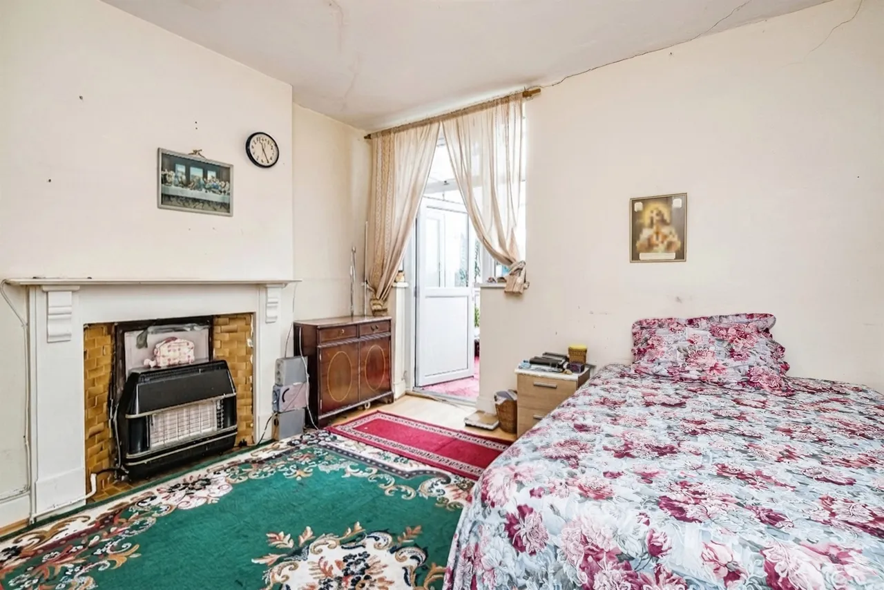 Blackacre Road, Dudley, DY2, photo 3