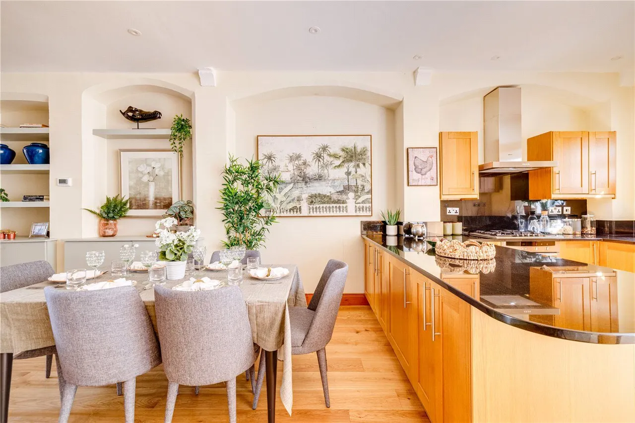 Brecon Road, London, W6, photo 15